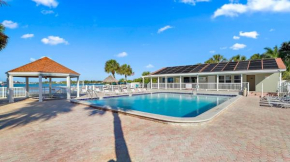 Hidden Paradise Gem 1bd W Coastal Amenities